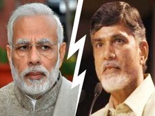 உயரத்தில் மோதல்,  Central மோடி Vs Andhra state சந்திரபாபு நாயுடு, நக்கல் சிரிப்பில் மோடி