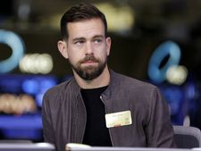 ”உங்க பேர jackass-ன்னு வெச்சுக்குங்களேன்” twitter ceo  படத்துக்கு கொந்தளித்த கஸ்தூரி