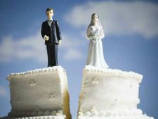 குடும்ப அமைப்பு சிதைவால் சீர் குலையும் japan பொருளாதாரம்..!