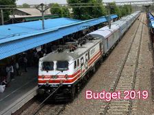 பட்ஜெட் 2019: பயணிகள் ரயில் கட்டணம் உயர்வு இல்லை.. புதிய ரயில்களும் இல்லை 