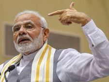 ட்ரம்ப் மீதே தில்லாக வரி விதிக்கும் மோடி..! அமெரிக்க கழுகை அடித்துத் துவைக்கும் இந்தியப் புலி..!