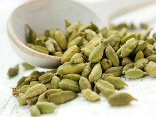 வறட்சி காரணமாக ஏலக்காய் உற்பத்தி குறைந்தது.. விலை அதிகரித்தது.. மகிழ்ச்சியில் வர்த்தகர்கள் 