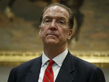 உலக வங்கிக்கு புதிய தலைவர்.. அமெரிக்கரான மால்பாஸ் தேர்வு.. தொடரும் ''அண்ணன்களின்''  ஆதிக்கம் 