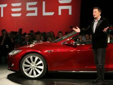 ரூ.5000 கோடி நஷ்டத்தில் Tesla..! என்ன இப்ப அடுத்த ஜூனில் 4000 கோடியாக குறைப்போம்..! அப்ப லாபம்..?
