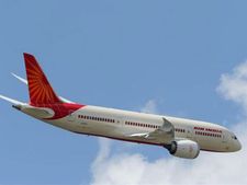 அவசர விமான பயணமா? ஏர் இந்தியாவில் போங்க - கடைசி 3 மணி நேரத்தில் டிக்கெட் புக் செய்தால் 40% தள்ளுபடி