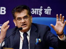 Niti Aayog முதன்மைச் செயல் அதிகாரியாக அமிதாப் காந்துக்கு இரண்டு வருட பதவி நீட்டிப்பு..! 