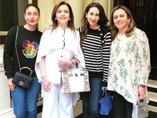 Nita Ambani-யின் கைப்பை விலை 2.6 கோடியாம்..! அப்படி அந்த பைல என்ன தாங்க இருக்கு..? 