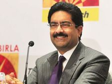 தொழிலதிபர் குமார மங்களம் பிர்லாவின் தாத்தா (Basant Kumar Birla) பசந்த் குமார் பிர்லா காலமானார்! 