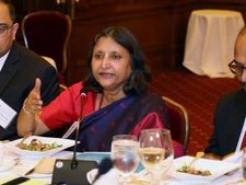 உலக வங்கியின் நிர்வாக இயக்குநராகும் இந்தியர்..! Anshula Kant-க்கு குவியும் வாழ்த்துக்கள்..! 