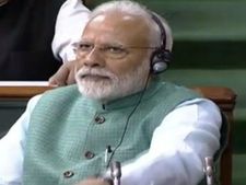 Budget 2019 : இது மக்களுக்கான பட்ஜெட்..எதிர்கால நலனை கருத்தில் கொண்ட பட்ஜெட்.. மோடி புகழாரம்! 
