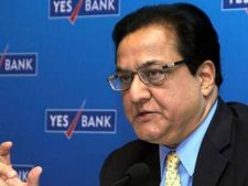 Yes Bank சிஇஓ ரானா கபூருக்கு ஒரே வருடத்தில் 7,000 கோடி நட்டம்..! 