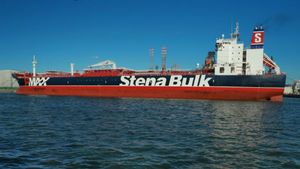  Stena Impero: இந்தியர்கள் உட்பட 23 பேர் கொண்ட Stena Bulk எண்ணெய் டேங்கர் கடத்தல்..!