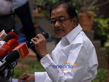  ரூ.10 ஆயிரம் கோடி இழப்பீடா.. ப சிதம்பரத்தை நெருக்கும் தனியார் நிறுவனம்.. நீடிக்கும் சிக்கல்! 