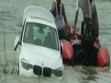 உனக்கு BMW வேண்டாம்னா ஆத்துல தள்ளி விடுவியா..? அப்ப என்ன தான் வேணும்..? 