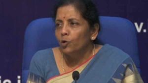ஜி.எஸ்.டியில் மாற்றம் இருக்கும்.. நிர்மலா சீதாராமன் அதிரடி! 