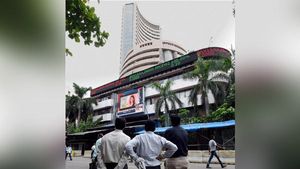 52 வார இறக்க விலையில் பங்குகள்..! முதலீட்டாளர்களுக்கு நல்ல வாய்ப்பு..! 