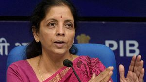 டெலிகாம் நிறுவனங்களிடம் இருந்து பணத்தை வசூலிக்கும் அவசரத்தில் அரசு இல்லை! நிதி அமைச்சர்..! 