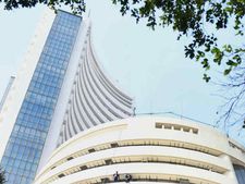 5-வது நாளாக 40,000 புள்ளிகளுக்கு மேல் நிறைவடைந்த சென்செக்ஸ்..! 