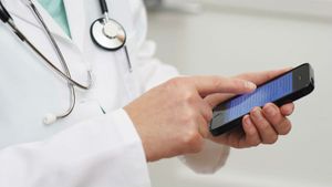 ஆப்பிள் நிறுவனமா இப்படி செய்தது.. காப்புரிமை மீறல் உண்மையா.. வழக்கு பதிவு செய்த மருத்துவர்..! 