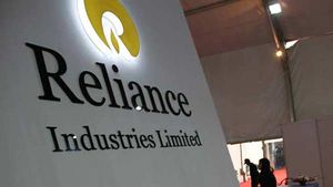 ரூ. 50,000 கோடி சரிந்த ரிலையன்ஸ்..! 10 லட்சம் கோடியில் நிற்கவில்லையே..! 