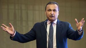 எகிறிய ரிலையன்ஸ் இன்ஃப்ரா & ரிலையன்ஸ் பவர் பங்குகள்! காரணம் என்ன?