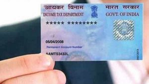 உஷார் மக்களே, PAN நம்பரை இணைக்கலன்னா இத்தனை சிக்கல்களாம்! 