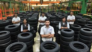 கொரோனா எதிரொலி.. வருவாய் குறைவால் அப்பல்லோ டயர் ஊழியர்களுக்கு 25% வரை சம்பள குறைப்பு! 
