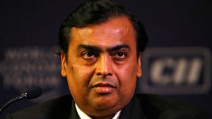 பல ஆயிரம் கோடிகளை பறிகொடுத்த பில்லியனர்கள்.. லிஸ்டில் அண்ணன் முகேஷ் அம்பானி தான் பர்ஸ்ட்..! 