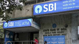 SBI-யின் சூப்பர் வீட்டு கடன் திட்டங்கள்! இவ்வளவு கம்மி வட்டிக்கு கடன் தர்றாங்களா என்ன?