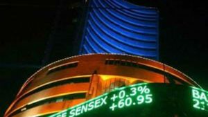 புது நிதியாண்டின் முதல் நாளிலேயே இப்படியா.. சென்செக்ஸ் 1203 புள்ளிகள் அவுட்.. நல்ல சகுனம்..! 