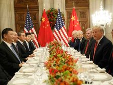 மகிழ்ச்சி வெள்ளத்தில் சீனா.. டிரம்பின் ஆலோசகர் குட்லோ சொன்ன நல்ல விஷயம்..  AUG 15ல் செம டிவிஸ்ட்!