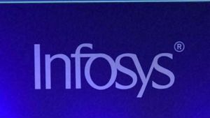 Infosys செய்த நெகிழ்ச்சியான காரியம்! ஊழியர்களுக்காக தனி விமானமே ஏற்பாடு செய்தார்களாம்!