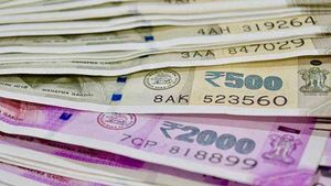 46 வருடங்களில் இல்லாத அளவுக்கு PPF வட்டி சரியலாம்! 