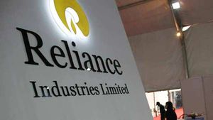 12.33 லட்சம் கோடியைத் தொட்ட ரிலையன்ஸ்! இந்தியாவின் டாப் 50 கம்பெனி பங்குகள் விவரம்! 