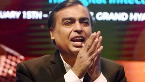ரிலையன்ஸ்-ல் புதிய மாற்றம்.. 15 பில்லியன் டாலர் முதலீட்டுக்கு தயாராகும் முகேஷ் அம்பானி..?!