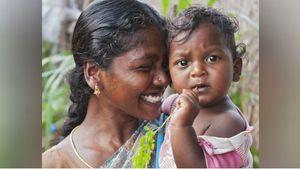 கொரோனா காலத்தில் மக்களுக்கு கடன் கொடுத்து உதவிய பலசரக்கு கடைகள்..!