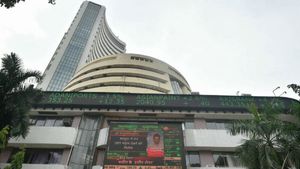 தொடர்ந்து முதலீட்டாளர்களை உற்சாகபடுத்தும் சென்செக்ஸ்.. 400 புள்ளிகளுக்கு மேல் ஏற்றம்..! 