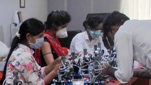 13 வருட சிறப்பான வளர்ச்சியில் இந்திய உற்பத்தி குறியீடு..!