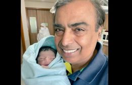 முகேஷ் அம்பானி பேரன் பெயர் என்ன தெரியுமா..? தந்தை பெயருடன் சூப்பர் கனெக்ஷன்..! 