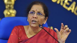 பொருளாதார வளர்ச்சிக்காக செலவு செய்வதில் தயக்கம் இல்லை : நிர்மலா சீதாராமன் 