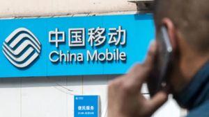 நியூயார்க் பங்குச்சந்தையில் இருந்து 3 சீன நிறுவனங்கள் வெளியேற்றம்.. ஷாக் ஆன சீனா..! 