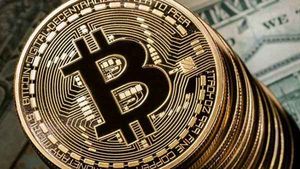 கூகிள், ஆப்பிள்-ஐ போல் 1 டிரில்லியன் டாலர் மதிப்பு தொட்ட பிட்காயின்..! 