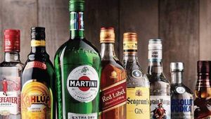 மதுபான விலை 50% உயர்வு..? ஷாக் ஆன மது பிரியர்கள்..! 
