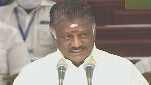 கொரோனாவால் அரசுக்கு பல ஆயிரம் கோடி நஷ்டம்.. பட்ஜெட் 2021ல் நிதியமைச்சர் பன்னீர் செல்வம் தகவல்..! 