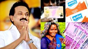 முதல் பாலில் சிக்சர் அடித்த ஸ்டாலின்.. சாமானிய மக்களின் சுமையை குறைத்த 4 முக்கிய அறிவிப்புகள்..!
