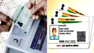 ரேஷன் கார்டில் எப்படி ஆதார்-ஐ அப்டேட் செய்வது.. ஆன்லைனில் செய்வது எப்படி..! 