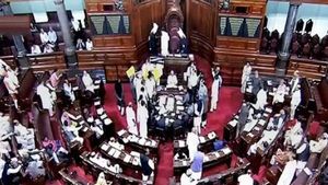 கிரிப்டோ மசோதா முதல் தகவல் பாதுகாப்பு மசோதா வரை.. குளிர்காலக் கூட்டத்தொடர் இன்று துவக்கம்..!