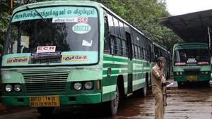 10 ஆண்டுகளில் 4 மடங்கு கடனில் மூழ்கிய அரசு போக்குவரத்து கழகம்.. ஆர்டிஐ-ல் அம்பலம்..! 