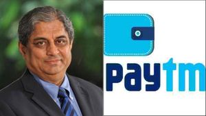 பேடிஎம் கேஷ்பேக்கினால் வாடிக்கையாளர்களை கவர்ந்துள்ளது.. சேவையால் அல்ல.. ஆதித்யா பூரி நறுக் கேள்வி! 