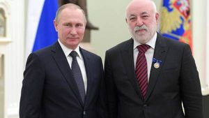  சுவிஸ் வங்கியில் பதுக்கப்பட்ட 214 பில்லியன் டாலர் கருப்புப் பணம்.. ரஷ்ய பணக்காரர்களுக்கு செக்..!